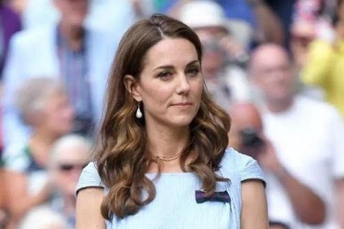 Vương phi xứ Wales Kate Middleton xinh đẹp, rạng rỡ cùng các kỳ Wimbledon