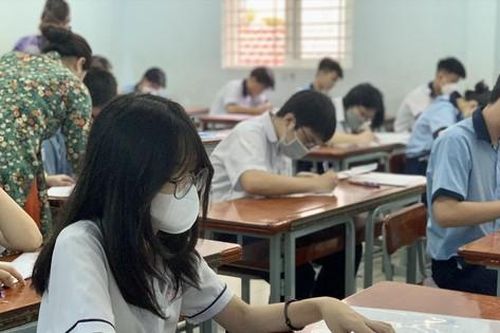 TPHCM: 3,5 điểm/môn vẫn đỗ lớp 10 trường công