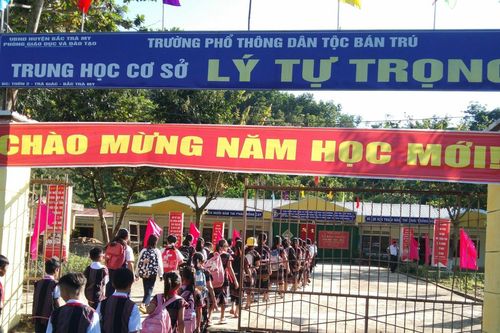 Lời nói phụ huynh và nỗi day dứt suốt 37 năm của người thầy