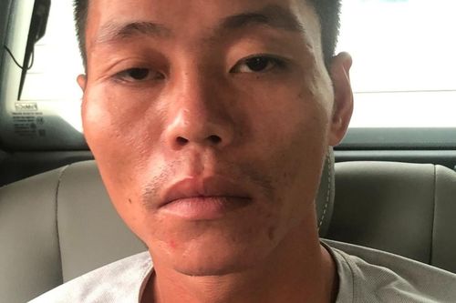 Khởi tố đối tượng dùng hung khí khống chế, hiếp dâm thiếu nữ