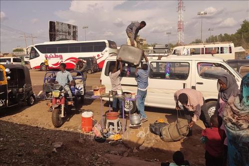 Giao tranh tại Sudan: Trên 3 triệu người phải đi sơ tán