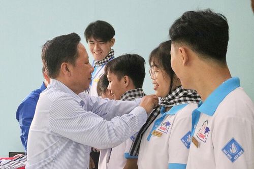 Huyện Châu Thành đón hơn 50 'chiến sĩ' tình nguyện Trường Đại học Cần Thơ tham gia Chiến dịch 'Mùa hè tình nguyện'