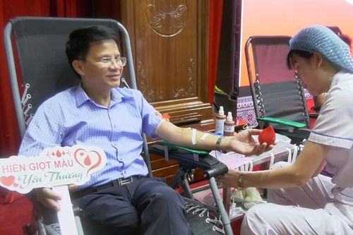 Bắc Hà: Gần 1.000 người tham gia hiến máu tình nguyện