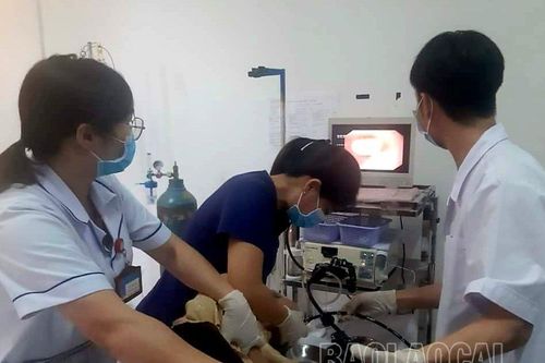 Cấp cứu thành công trường hợp mắc dị vật ở đường tiêu hóa