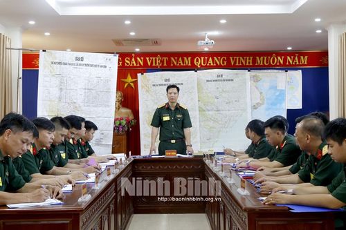 Ban CHQS thành phố Ninh Bình diễn tập CH-CQ 1 bên, 1 cấp trên bản đồ và ngoài thực địa có một phần thực binh