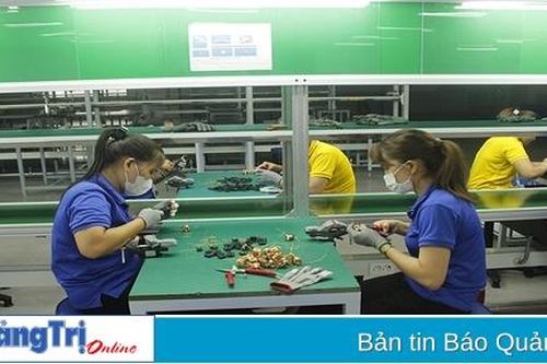Hoàn thiện kết cấu hạ tầng cụm công nghiệp để thu hút đầu tư