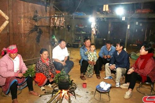 Tuyên truyền phổ biến giáo dục pháp luật hướng về cơ sở