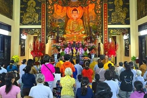 Chùa Bửu Đà (Q.10) cúng dường chư hành giả các trường hạ TP.HCM và các tỉnh