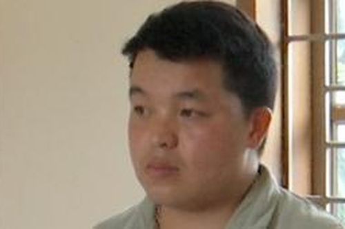 Bắt đối tượng tham ô tiền chi trả dịch vụ môi trường rừng cộng đồng