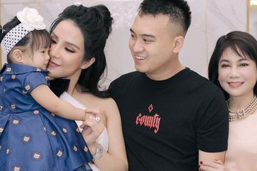 Mẹ chồng cũ Diệp Lâm Anh tiết lộ đổ vỡ nguồn cơn từ nữ diễn viên chứ không phải con trai