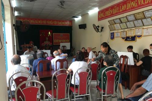 Thả con săn sắt!