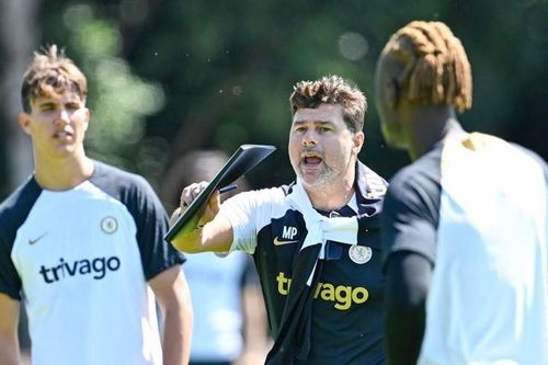 Chelsea vẫn 'rối' dù ngày du đấu đã cận kề