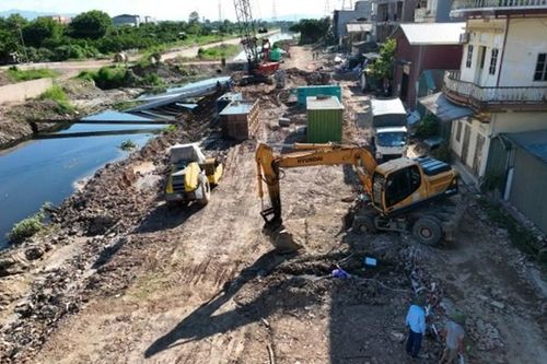 Cận cảnh trạm bơm tiêu nước lớn nhất Hà Nội đang bị 'truy' tiến độ