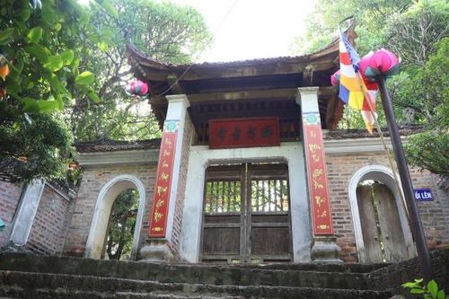 Khám phá không gian ngôi chùa có 34 pho tượng là Bảo vật quốc gia ở Hà Nội