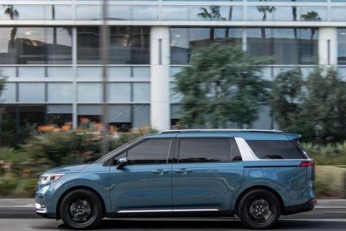 Dàn MPV hút khách Việt nhất tháng 6