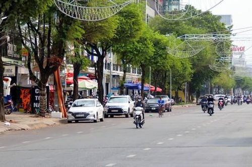 Cần Thơ bất ngờ xin dừng Đề án thu phí đỗ xe ô tô