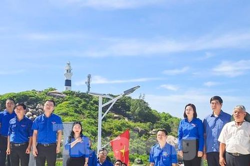 Ra quân chiến dịch Kỳ nghỉ hồng cấp T.Ư tại xã đảo Nhơn Châu