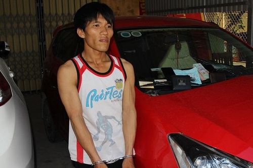 Bắt đối tượng siết cổ tài xế, cướp xe taxi trên cao tốc Pháp Vân - Cầu Giẽ