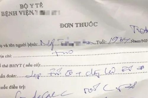 Bao giờ hết cảnh không đọc được chữ bác sĩ trên đơn thuốc?