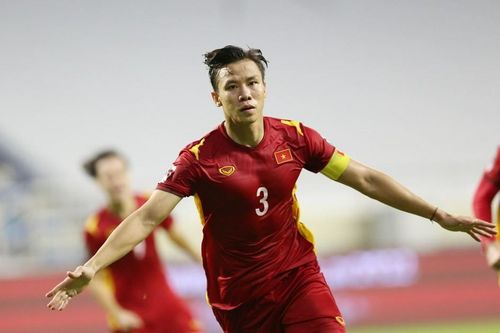 Đội trưởng Sông Lam Nghệ An lọt vào đề cử đội hình hay nhất lịch sử Asian Cup