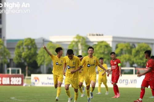 U15 Sông Lam Nghệ An giành chiến thắng thứ 2 liên tiếp tại vòng loại U15 Quốc gia