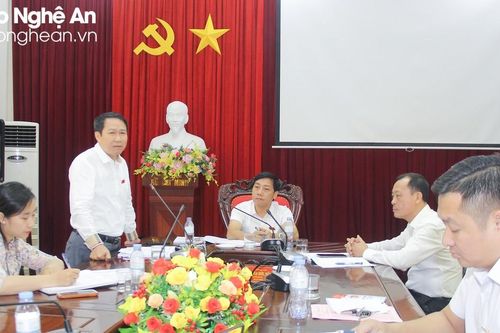 Thiếu đồng bộ trong cải cách hành chính ở thành phố Vinh