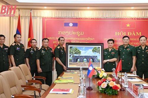 Hội đàm giữa Bộ Chỉ huy BĐBP Thanh Hóa và Bộ CHQS tỉnh Hủa Phăn (Lào)