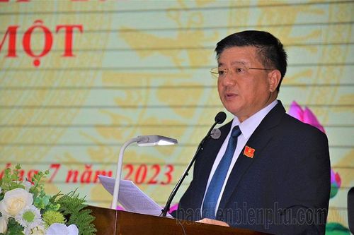 Phát huy dân chủ, thẳng thắn thảo luận, ban hành các nghị quyết có tính khả thi cao (*)