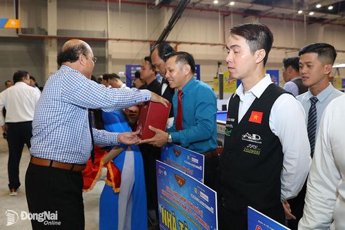 Khai mạc Giải Billiards carom 3 băng quốc tế Bình Dương lần thứ 11