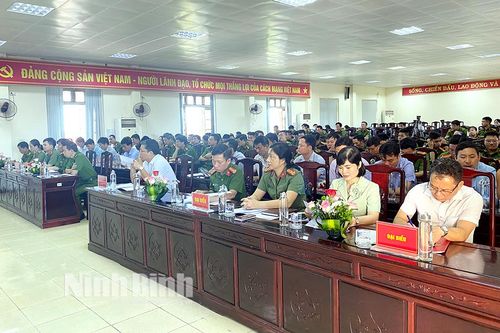 Hội nghị tăng cường giải pháp phòng ngừa, đấu tranh với tội phạm lừa đảo chiếm đoạt tài sản trên không gian mạng