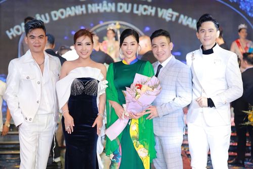 Sao Việt hội tụ tại chung kết Hoa hậu Doanh nhân Du lịch Việt Nam 2023
