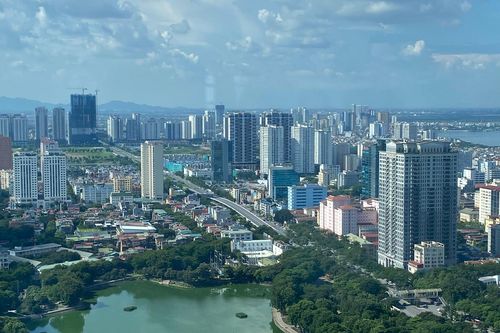 Bất động sản vượt 'bão' khủng hoảng