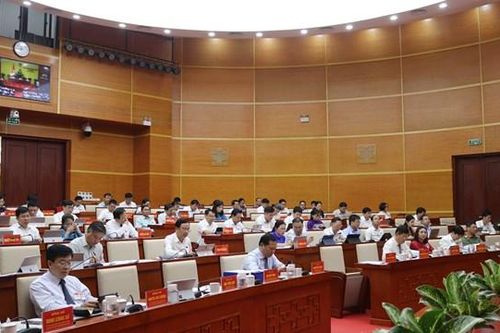 Bế mạc Kỳ họp thứ 14, HĐND tỉnh Hòa Bình khóa XVII: 35 Nghị quyết đã được thông qua