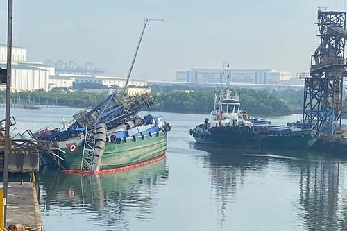 Bà Rịa-Vũng Tàu: 2 tàu va chạm làm sập một phần cầu cảng ở Cái Mép