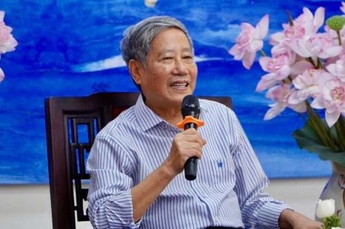 Khám phá miền ký ức của một Đại sứ