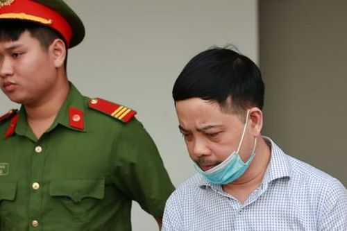 Cựu thư ký Thứ trưởng Bộ Y tế: 'Bị cáo rất sợ, có triệu chứng chỉ muốn chết'