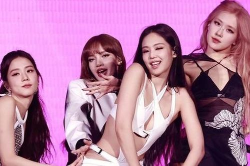 Ngã ngửa vì ôm vé BlackPink, ngày đêm rao bán không ai mua