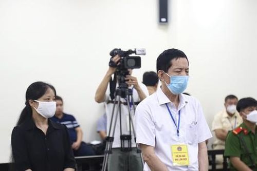 Tuyên án hai cựu giảng viên làm lộ đề thi môn Sinh học kỳ thi THPT năm 2021