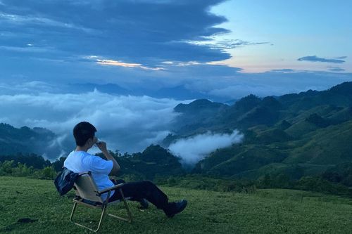 Săn biển mây trên đỉnh Tò Bò, trải nghiệm cái lạnh 18 độ C giữa mùa hè miền Bắc