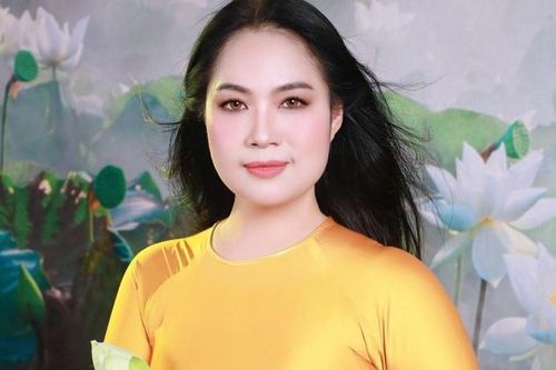 Hành trình giành Á quân 1 'Giọng ca vàng bolero' của nhân viên hành chính