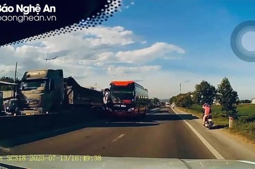 Kịp thời xác minh tài xế điều khiển xe khách đi ngược chiều trên Quốc lộ 1A