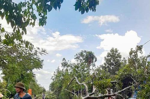 Lốc xoáy gây thiệt hại tại huyện Thanh Chương