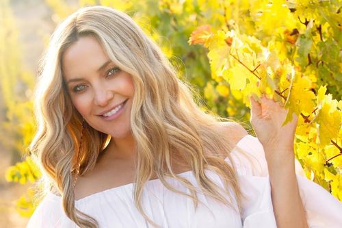 Học lỏm U50 Kate Hudson bí quyết chăm sóc da hack tuổi 'thần thánh'