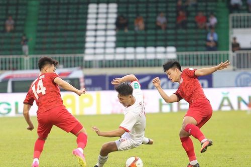 Vòng 14 V.League 2023: Khởi động cuộc đua… trụ hạng