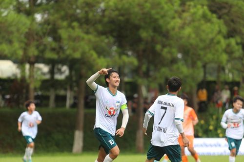 U15 Hoàng Anh Gia Lai thắng giòn giã U15 Phú Yên
