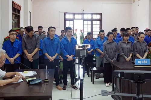 42 bị cáo trong vụ 'bay lắc' tại Làng Việt nhận án phạt thích đáng