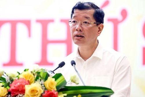 Phú Thọ: Giám đốc Sở Giao thông vận tải trả lời chất vấn về tình trạng vi phạm hoạt động bến, bãi