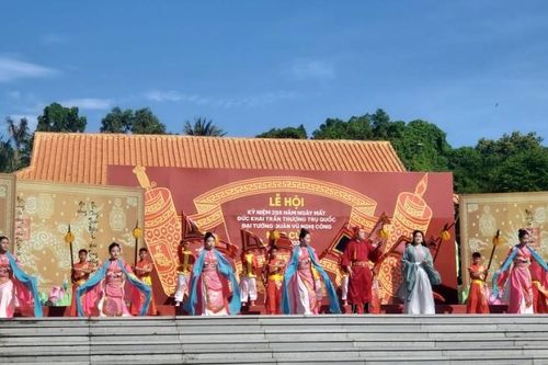 Kiên Giang: Thành phố Hà Tiên tổ chức Lễ giỗ lần thứ 288 Đức Khai trấn Mạc Cửu
