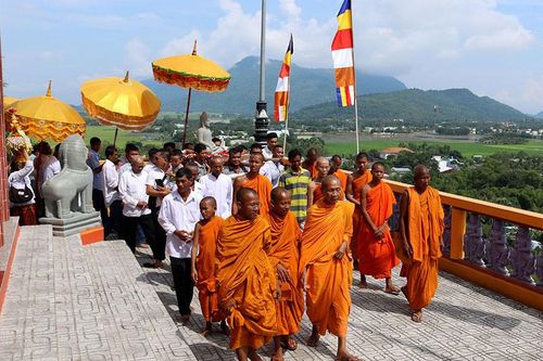 Cuộc sống tốt đời đẹp đạo giúp vùng quê Tri Tôn vươn lên