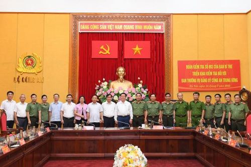 Đoàn kiểm tra của Ban Bí thư làm việc với Ban Thường vụ Đảng ủy Công an Trung ương